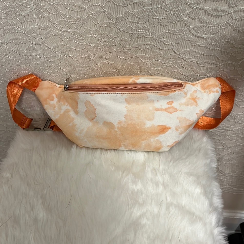 BP Orange Fannypack